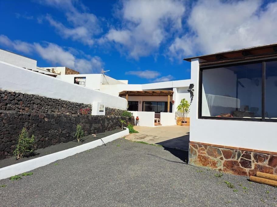 Apartamento Valentina Tías Esterno foto